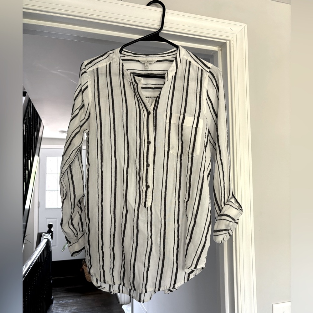 Lucky brand shirt size S